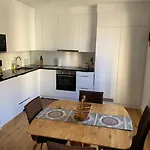 Amazing Geneva, Switzerland Flat - Close To Centre